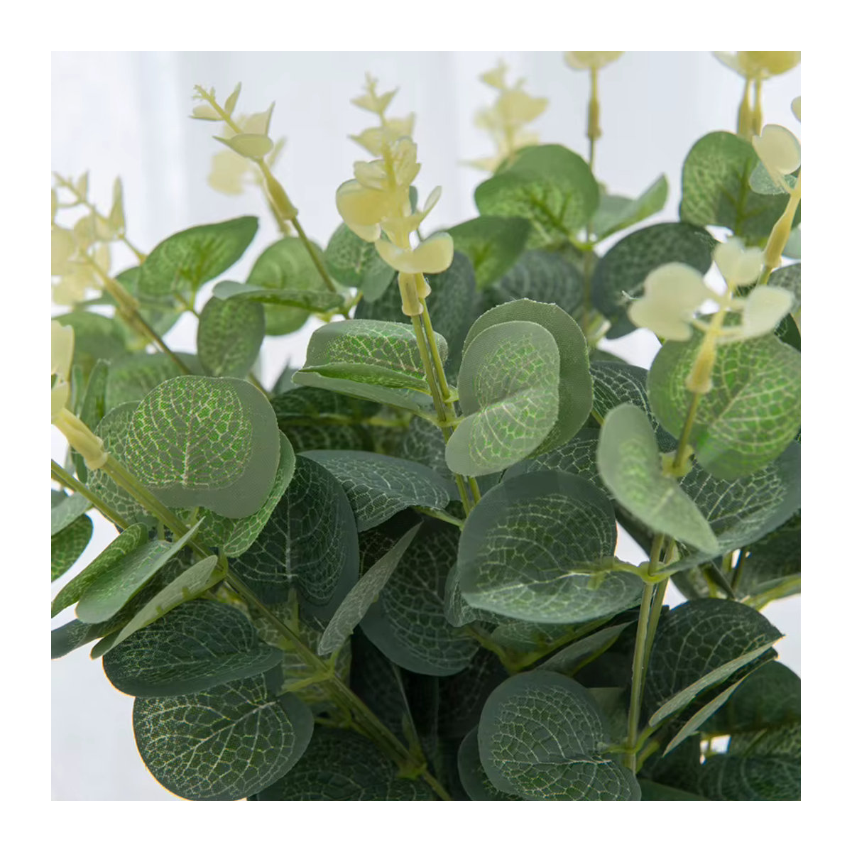 100 Stück Künstliche Eukalyptus Blätter aus Textil in Grün für Deine Dekoration von Hochzeit, Weihnachten oder Scrapbooking - Bild 2