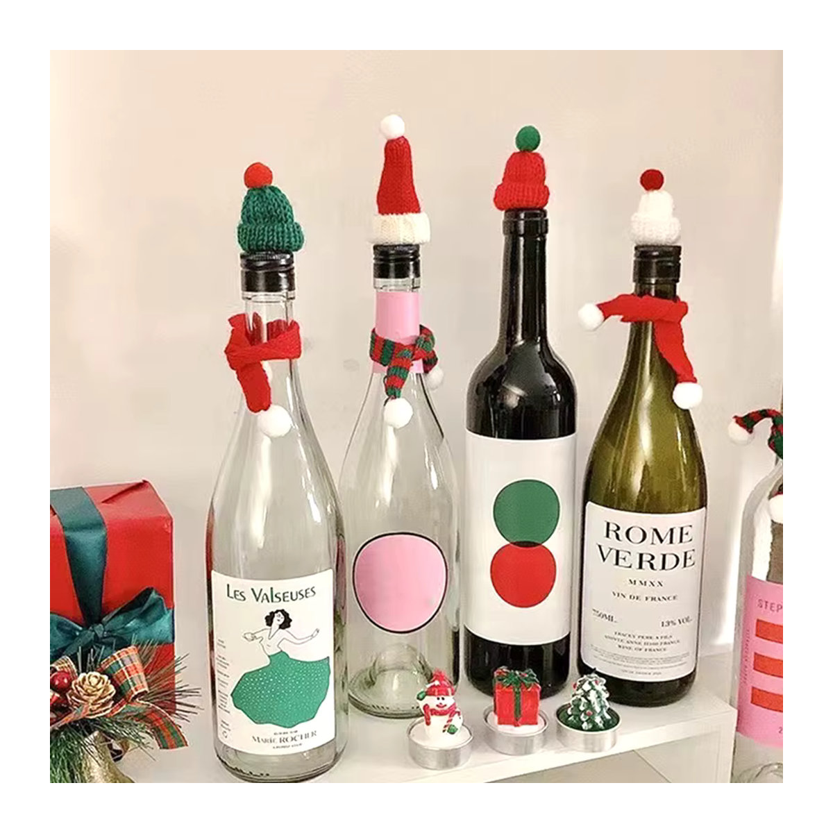 10er Set Ataozhekou Weihnachtliche Mini-Strickschals und Hüte als bunte Dekoration für Weinflaschen und Puppen - Bild 2