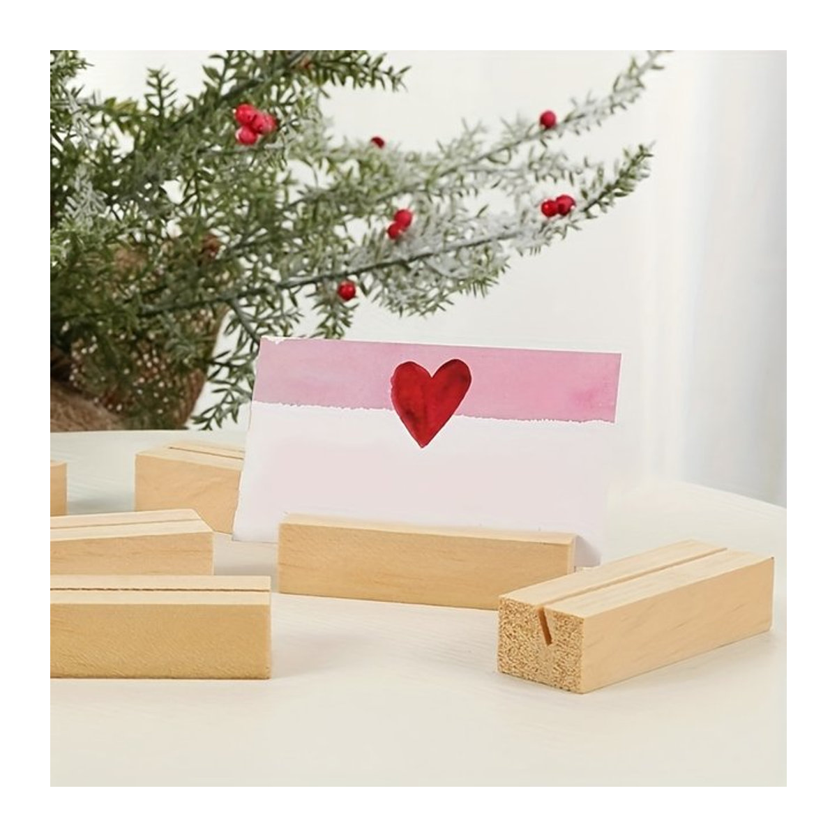 10er Set Kartenhalter aus Holz in Khaki für Tischkarten und Memo-Karten im rustikalen Design für Hochzeit und Geburtstag - Bild 1