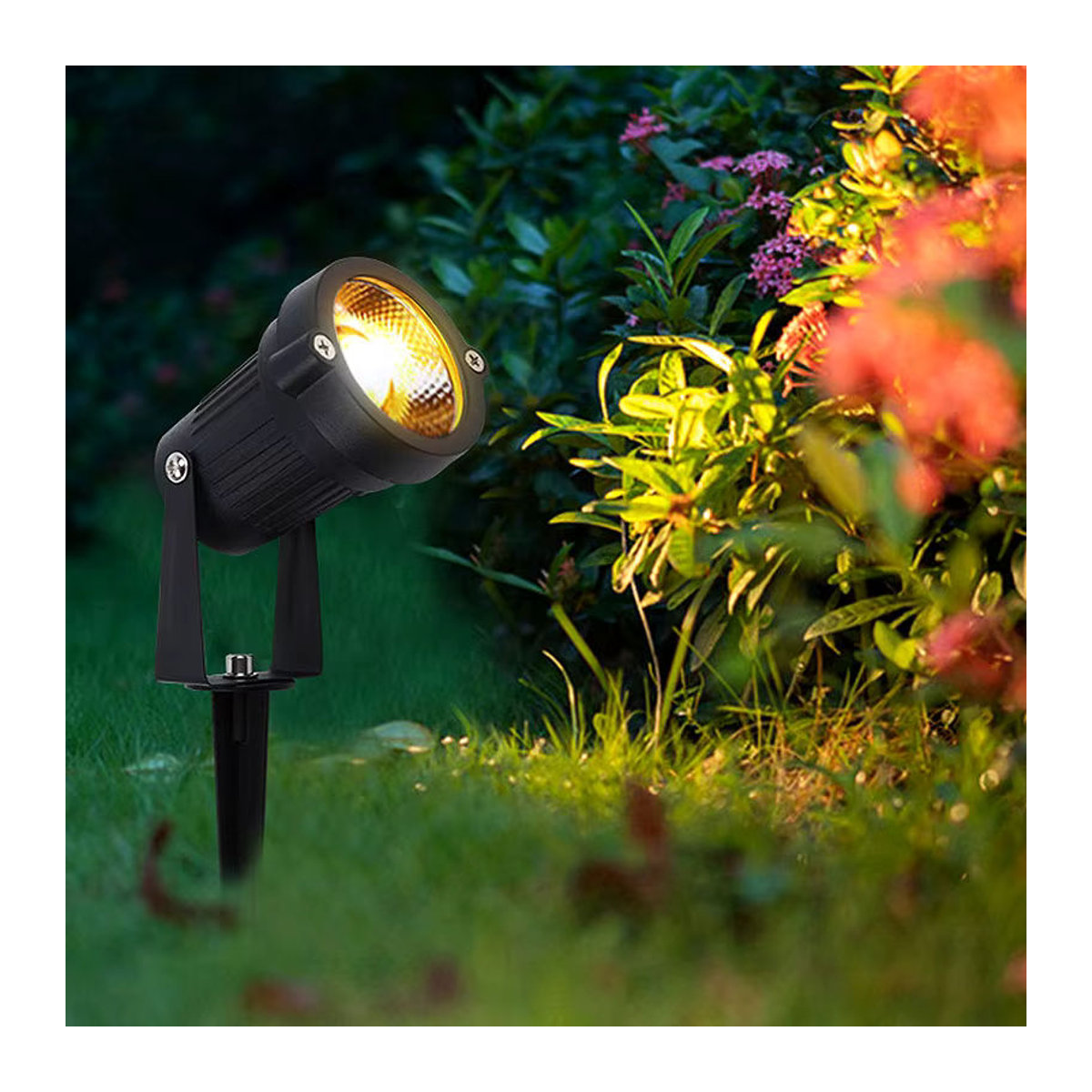 10er Set Teetealy LED Wegeleuchten IP65 wetterfest für Garten und Landschaft in Kaltweiß, erhältlich in Schwarz oder Weiß - Bild 4