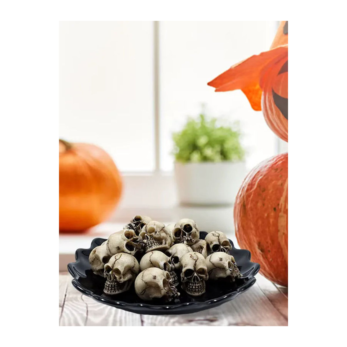20 Stück APWIKOGER Totenkopf-Skulpturen aus Kunstharz in Grau und Beige als Halloween-Miniatur-Dekoration für den Garten - Bild 6