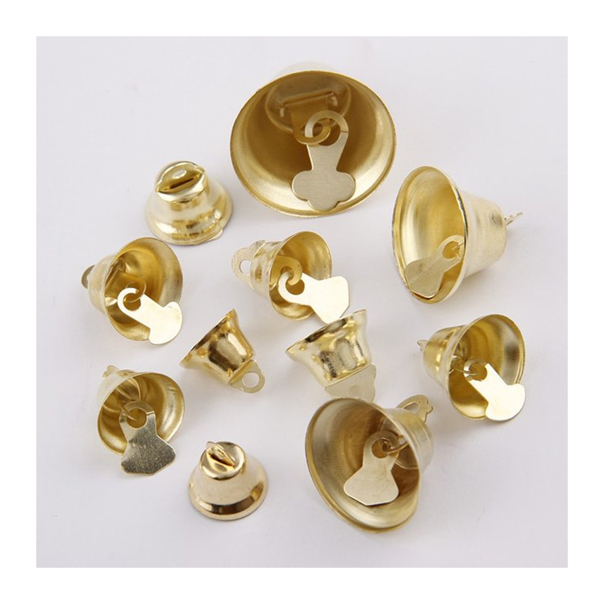 20 Stück goldene Jingle Bells aus Metall von Ywbeads für DIY Weihnachtsbaumschmuck und Hochzeitsdekoration - Bild 1