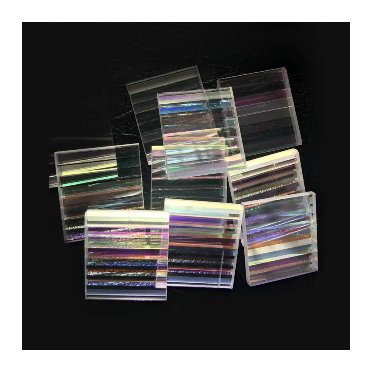 30 Stück SRATE dichroitische Prismen aus Glas, mehrfarbig gestreift und quadratisch, dekoratives optisches Glas für Kunst, DIY und Heimdekoration - Bild 5