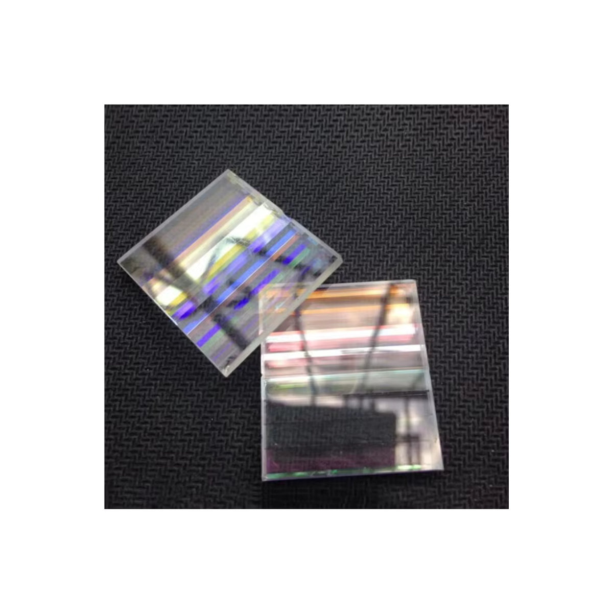 30 Stück SRATE dichroitische Prismen aus Glas, mehrfarbig gestreift und quadratisch, dekoratives optisches Glas für Kunst, DIY und Heimdekoration - Bild 6
