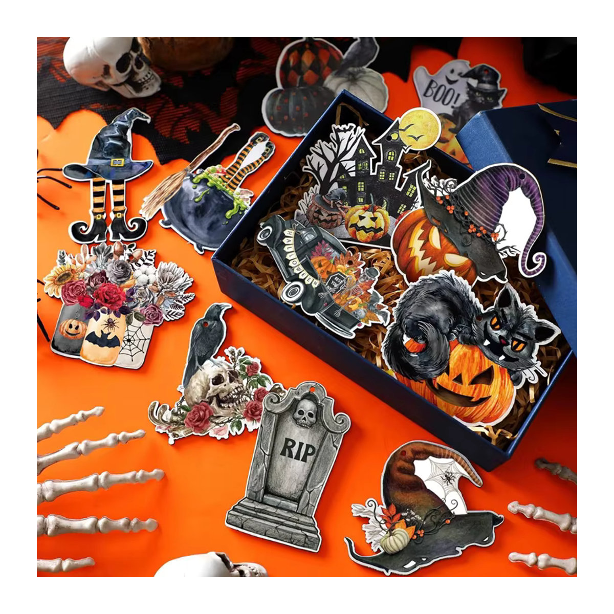 36 Stück ZQNYCY Halloween Holz Anhänger mit Schnur, Mehrfarbige Hängeornamente mit Kürbis, Fledermaus und Geist für DIY Handwerk und Party Dekoration - Bild 3