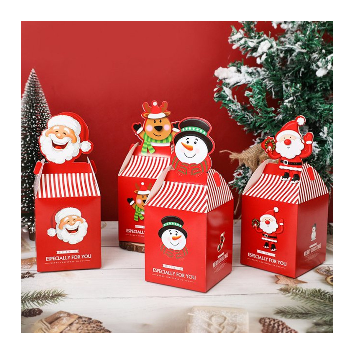 4er Set CYZIWEIN Weihnachts Geschenkboxen mit Santa Claus, Schneemann und Elch Muster in Rot für Süßigkeiten und Cookies - Bild 1