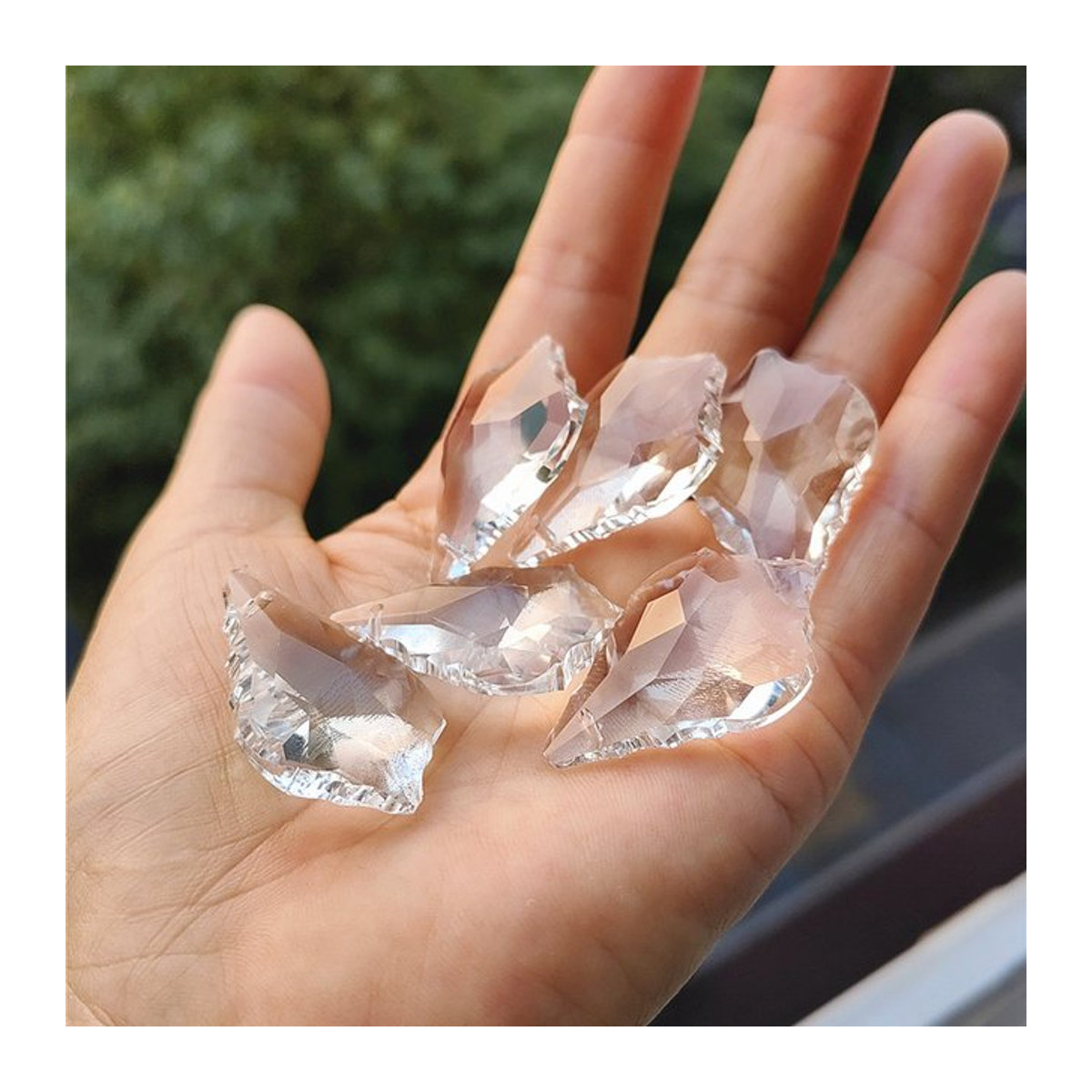 50 Stück Ahornblatt-Anhänger aus klarem Kristallglas von TZ, transparent, Durchmesser: 3,8 cm, ideal als Weihnachtsbaumdekoration oder DIY-Garten-Sonnenfänger - Bild 1