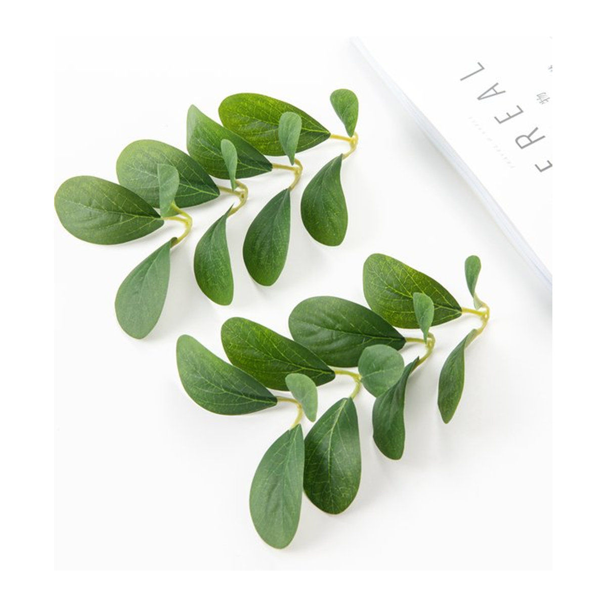 50 Stück Künstliche Rosenblüten von smr in Grün für DIY Dekorationen, Hochzeiten und Weihnachten - Bild 1