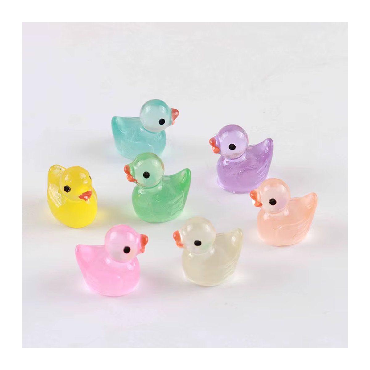 50 Stück leuchtende Mini Enten Figuren in Multicolor für Moos Mikrolandschaften und Garten Dekoration - Bild 2