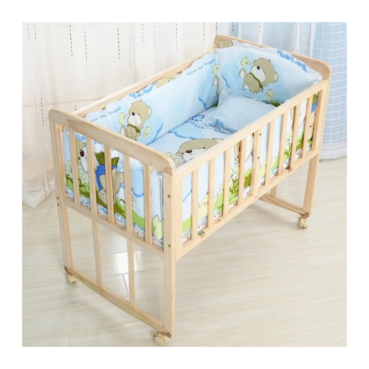 6-teiliges Babybett-Set Jupeollon aus Baumwolle in Blau inklusive 4 Stoßstangen, Matratze und Kissen - Bild 1