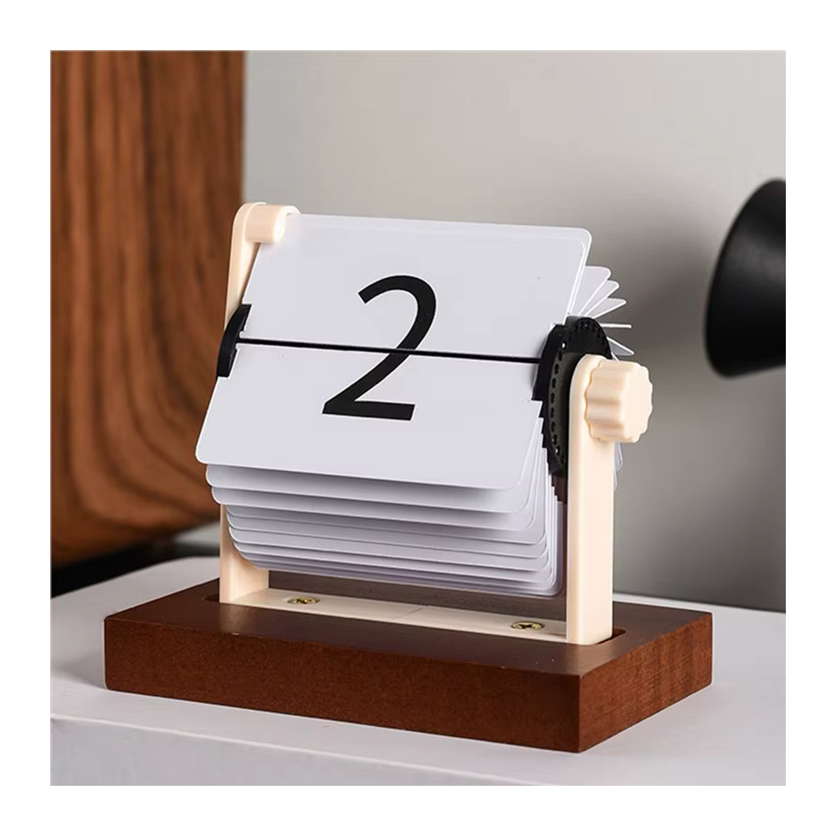 ABUN Vintage Flip Desktop-Kalender aus Holz in Weiß – Ewiger Kalender mit drehbarem Mechanismus im minimalistischen Design - Bild 3