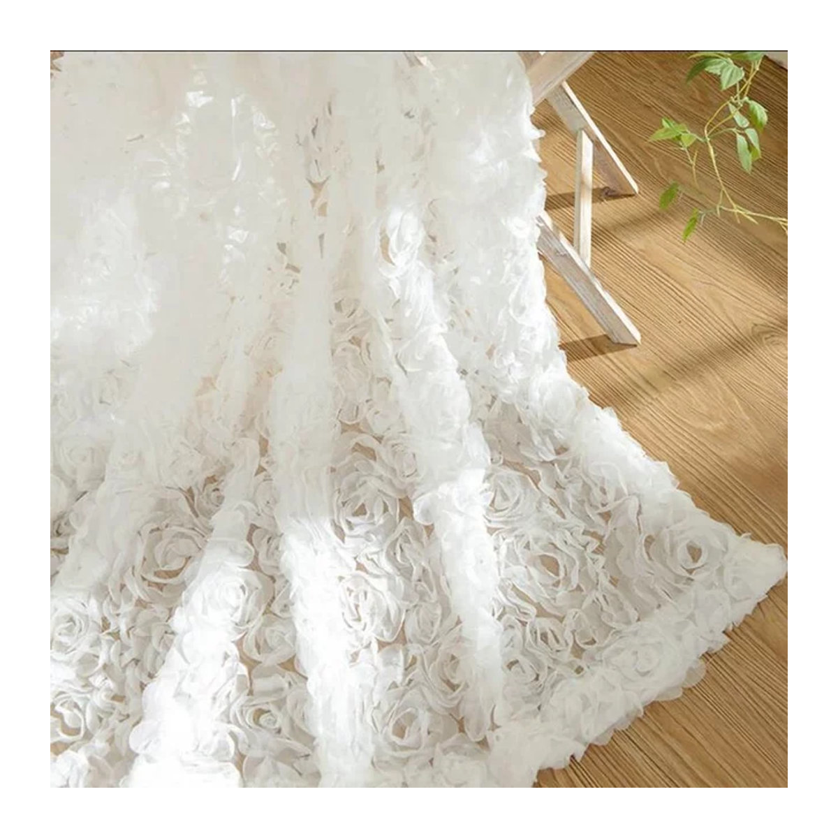 AiFish Transparente Voile-Vorhänge mit weißer 3D-Rosen-Spitze im französischen Stil für Wohnzimmer und Schlafzimmer - Bild 1