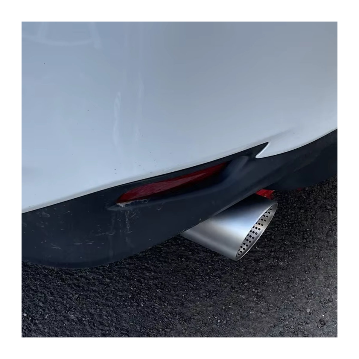 AKDRIFTPOWER Universal Auspuffspitze aus mattem Edelstahl in Silber, rund, Durchmesser: 63 mm, passend für VW GTI MK7 Golf 7 - Bild 4
