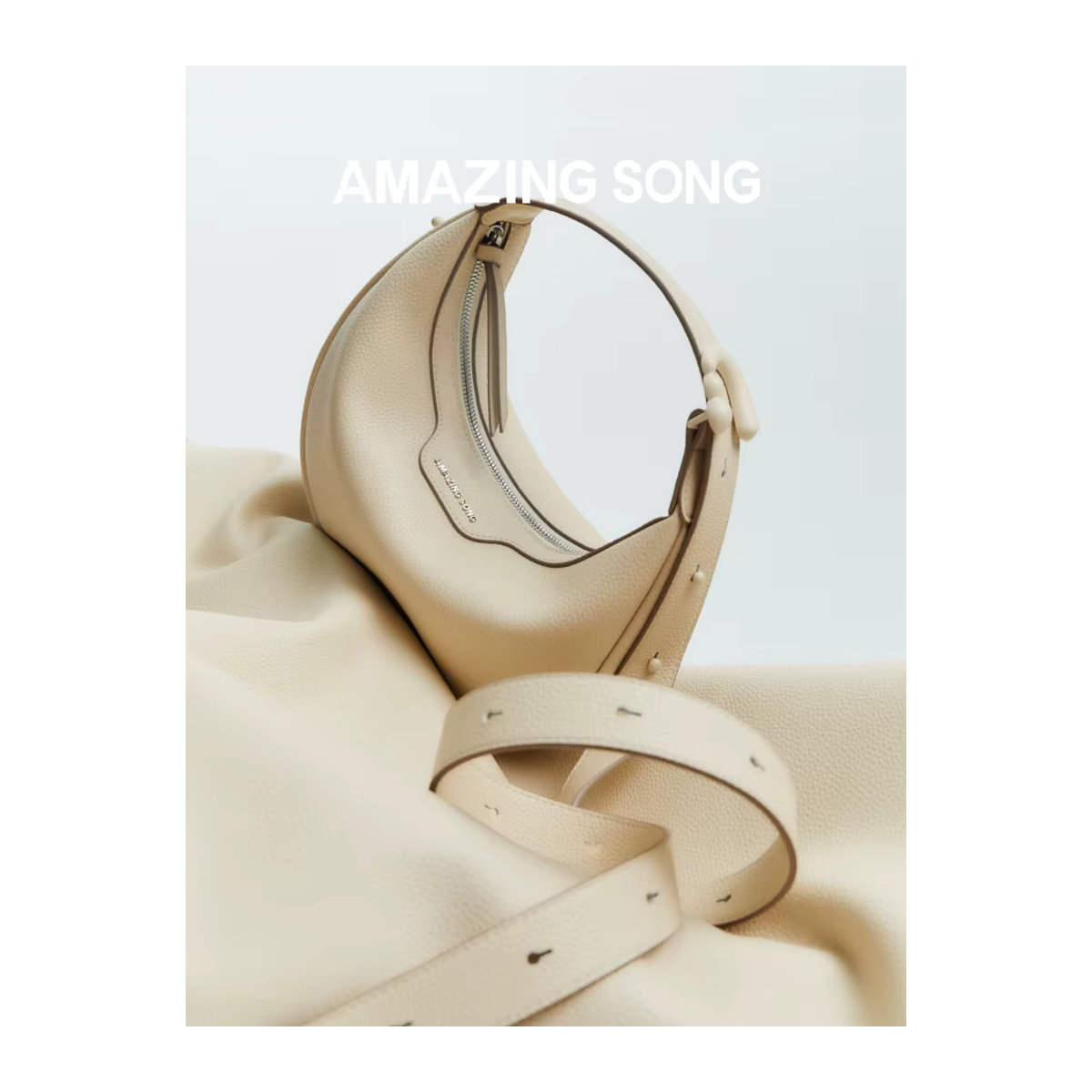 Amazing Song Halbmond Tasche aus Leder in Schwarz oder Beige - Bild 3