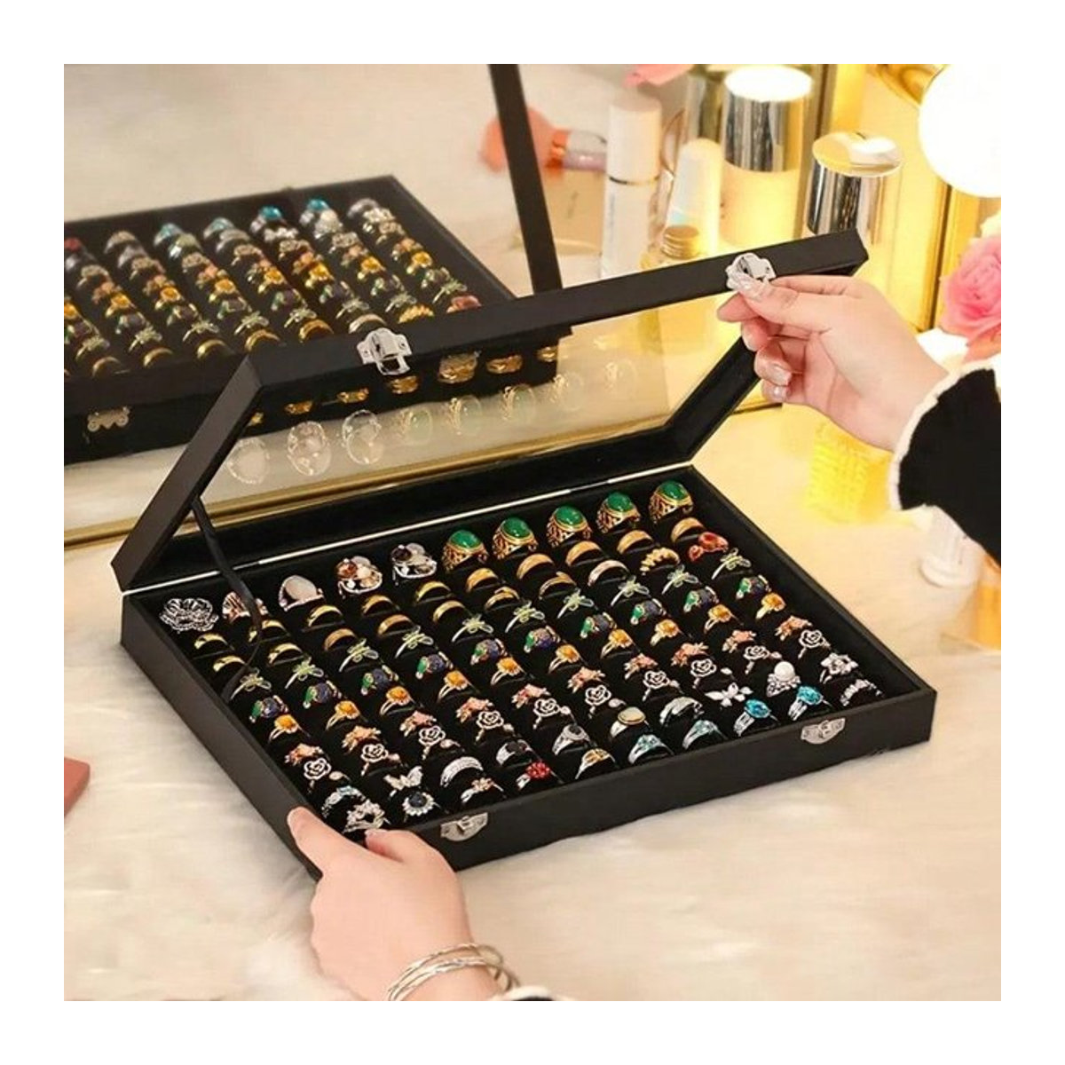 Ambiel Charm Ring-Organizer-Box aus Kunstleder mit klarem Deckel, Schmuckaufbewahrung für Ringe und Perlen, Schwarz/Bunt, B/T/H: 24,0 x 35,0 x 4,5 cm - Bild 1