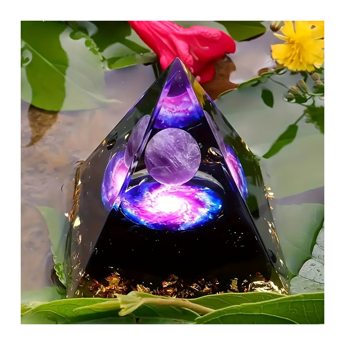 Amethyst Kristallkugel-Pyramide und Rohstein als violette Heimdekoration - Bild 4