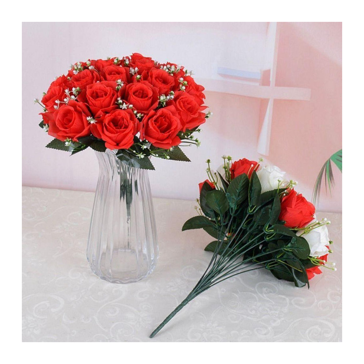 Angunda Künstliches Rosen-Bouquet aus Kristallgras mit 18 Köpfen in Weinrot, Rosa, Rot und Blau zur Dekoration - Bild 2