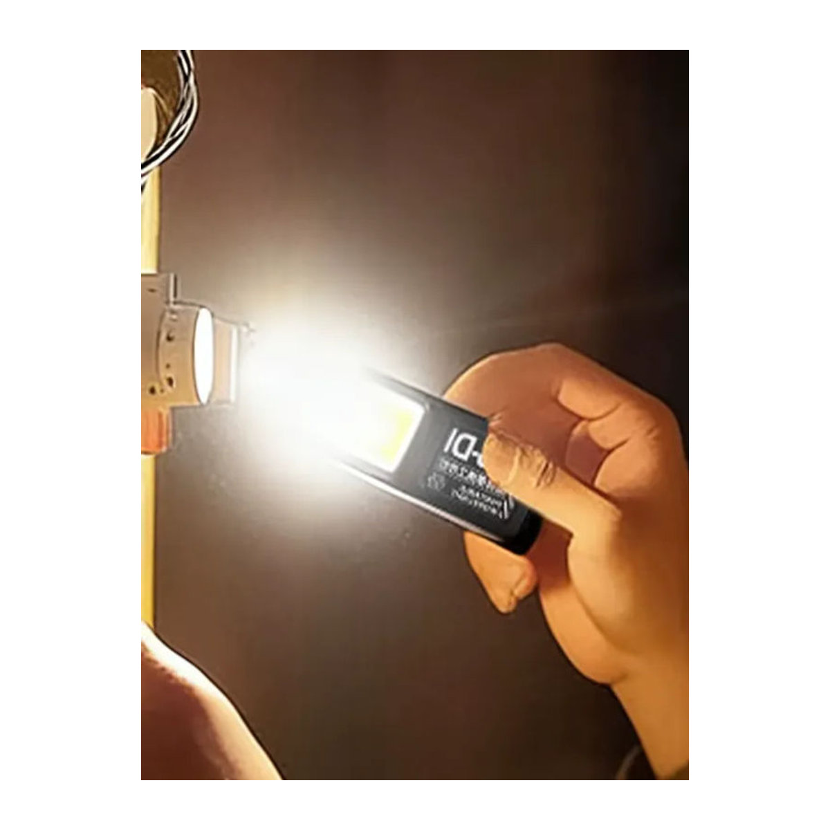 APWIKOGER Tragbare Arbeitsleuchte USB-C Wiederaufladbar EDC Mini-Taschenlampe für Camping und Notfälle - Bild 6