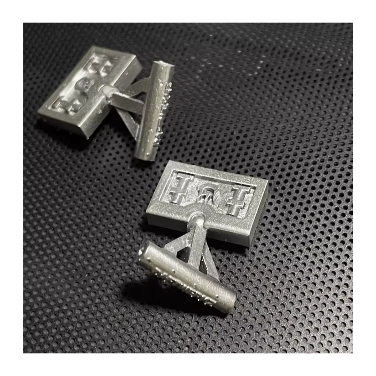ART CROWN MODEL Miniatur Lowrider Jump Car Modifikation Garage Zubehör in Silber aus Metall für 1:64 Maßstab - Bild 6