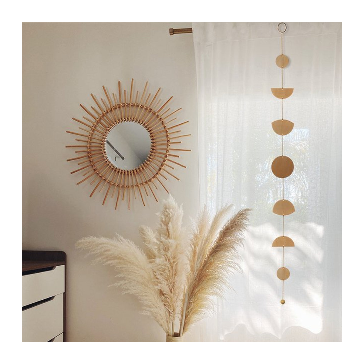 Artilady Wandbehang Mondphasen aus Gold Metall im Boho Design als moderne Wanddekoration - Bild 1