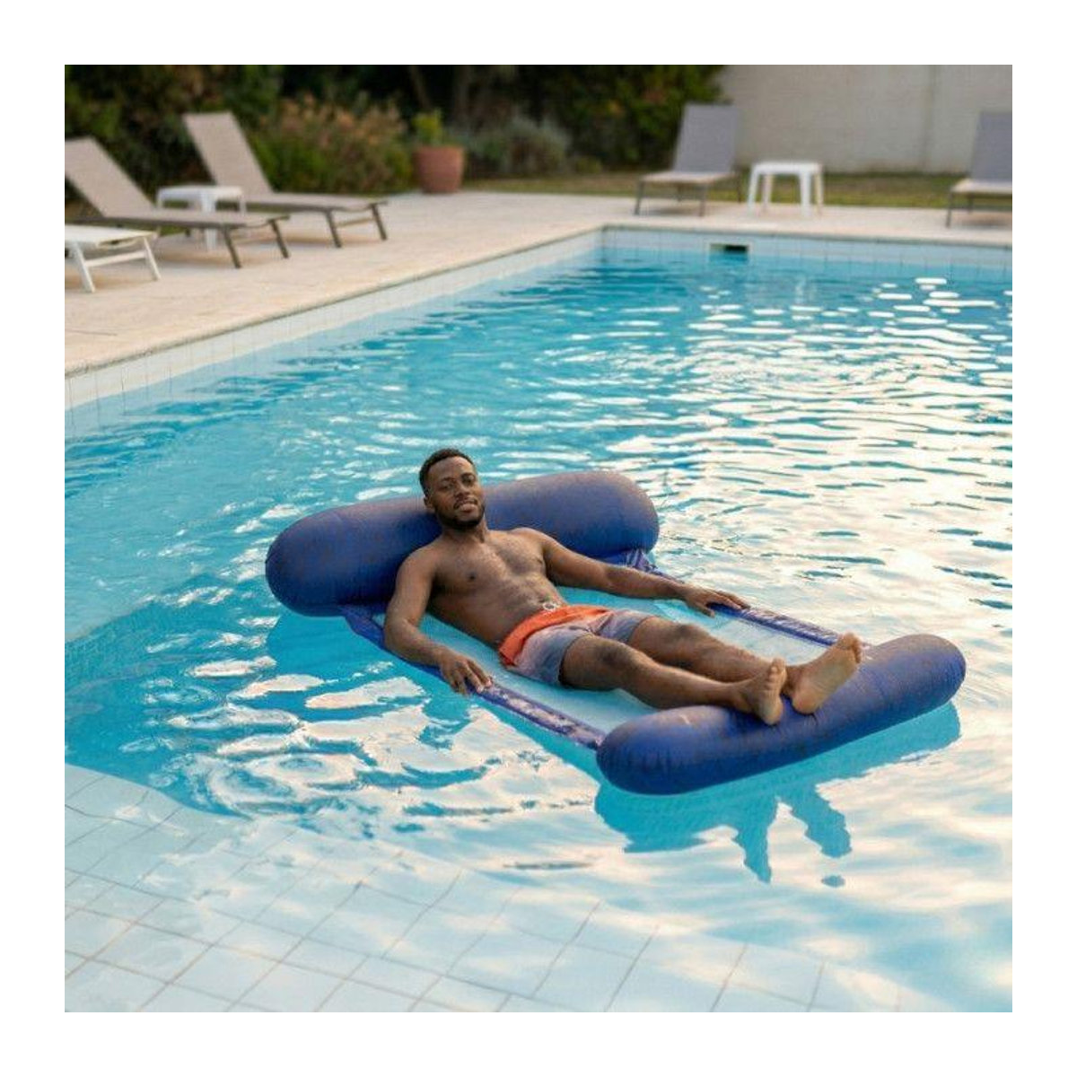 Aufblasbare schwimmende Hängematte FERRY JOUETS mit atmungsaktivem Netz in Blau, offizielles Produkt der französischen Nationalmannschaft FFF, B/H: 120 x 70 cm - Bild 2