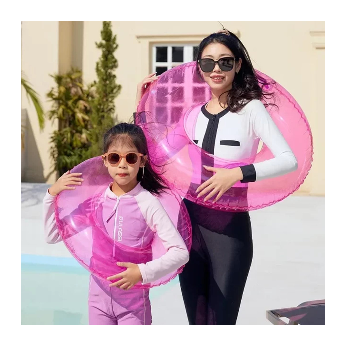 Aufblasbarer Schwimmring aus transluzentem PVC mit Griff für Pool und Strand - Bild 1