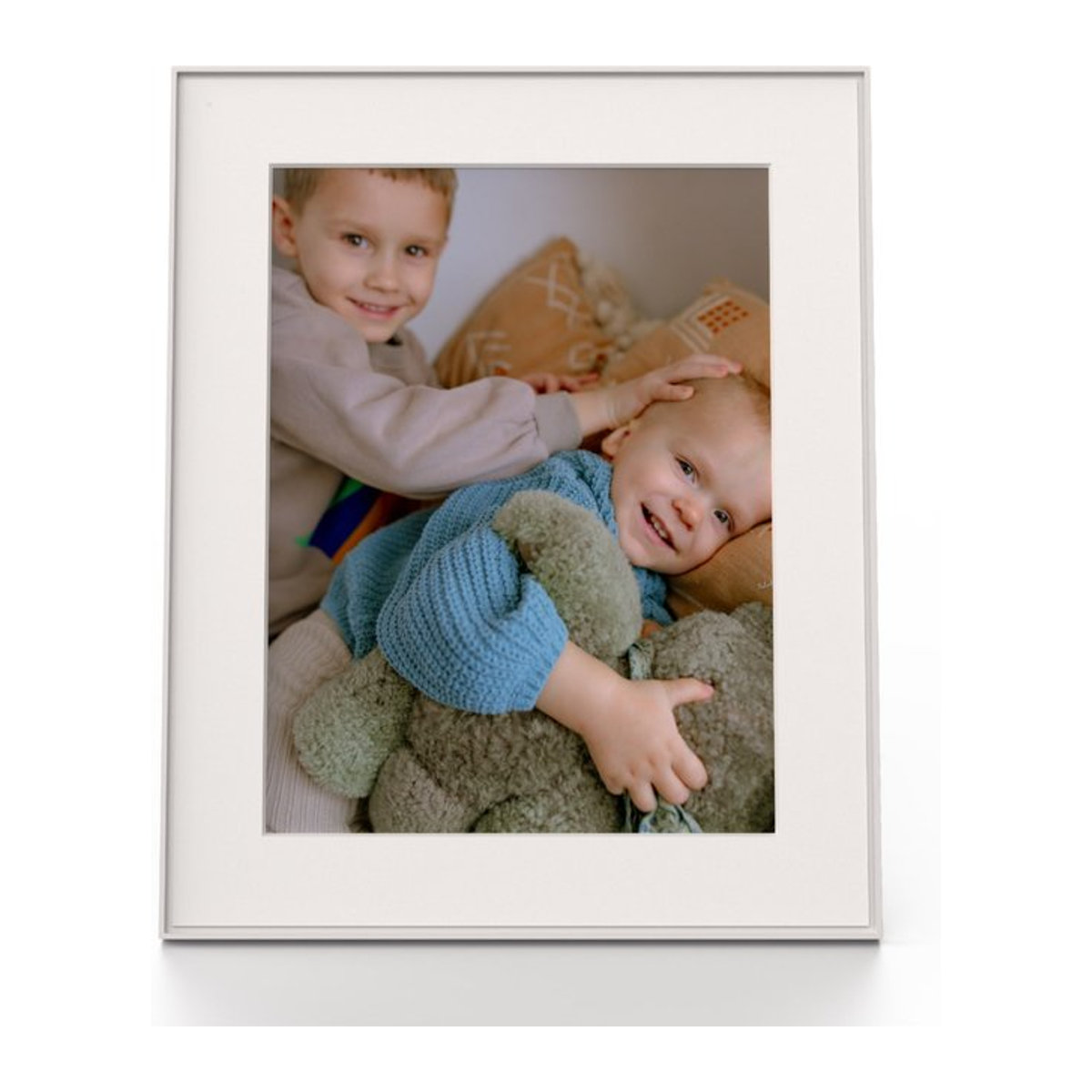 Aura Walden Intelligenter digitaler Bilderrahmen 15 Zoll HD WLAN in Mat Clay mit entspiegeltem Glas und Videowiedergabe, B/H: 38 x 23 cm - Bild 1