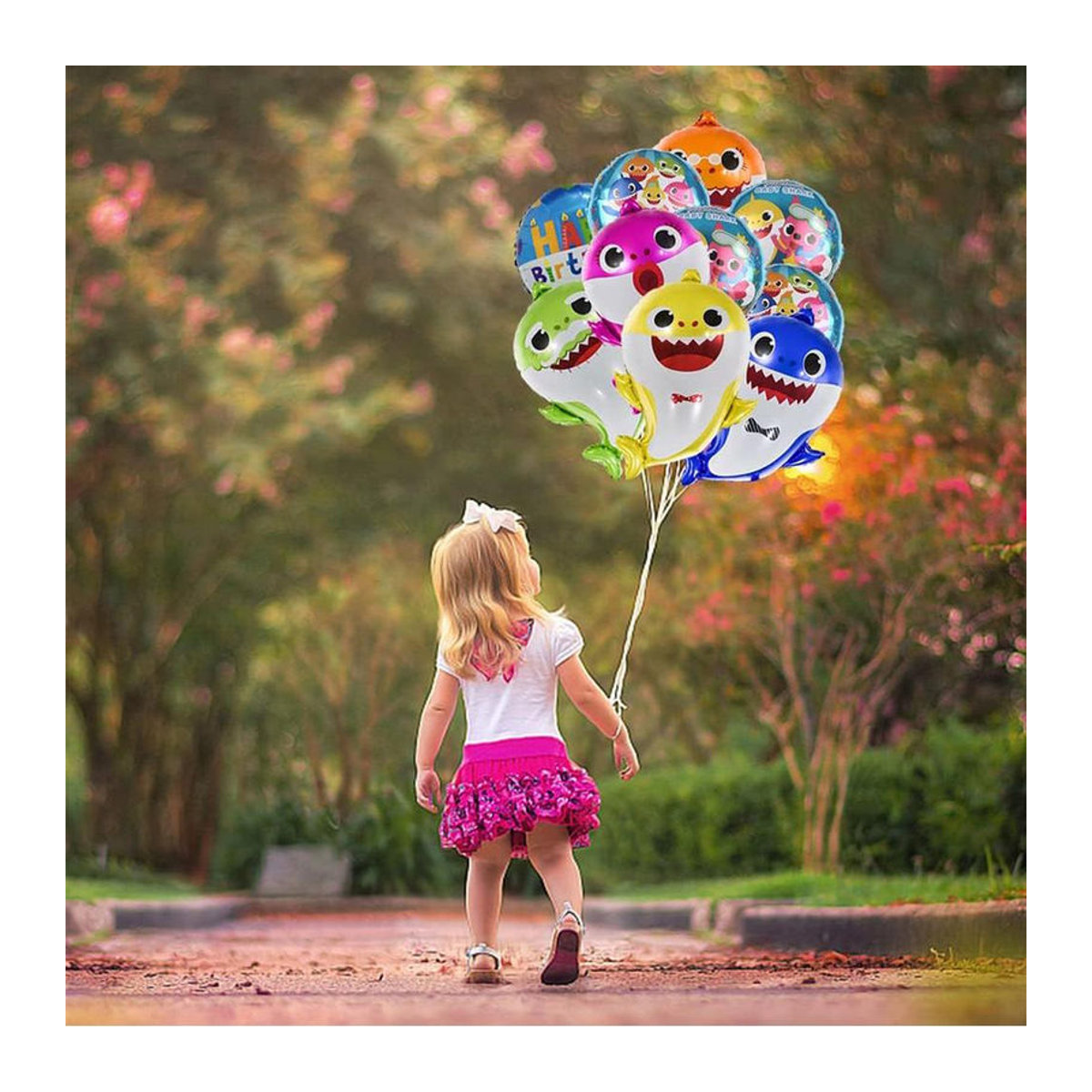 Baby Shark Party-Dekoration Set mit Helium-Babyhai-Luftballons und runden Luftballons in Mehrfarbig von happybuySE - Bild 5