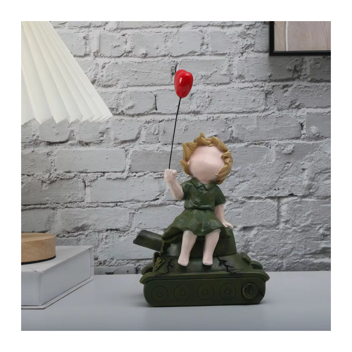 Banksy Ballon-Mädchen Pop Street Figur aus Kunstharz für deine Innendekoration - Bild 2