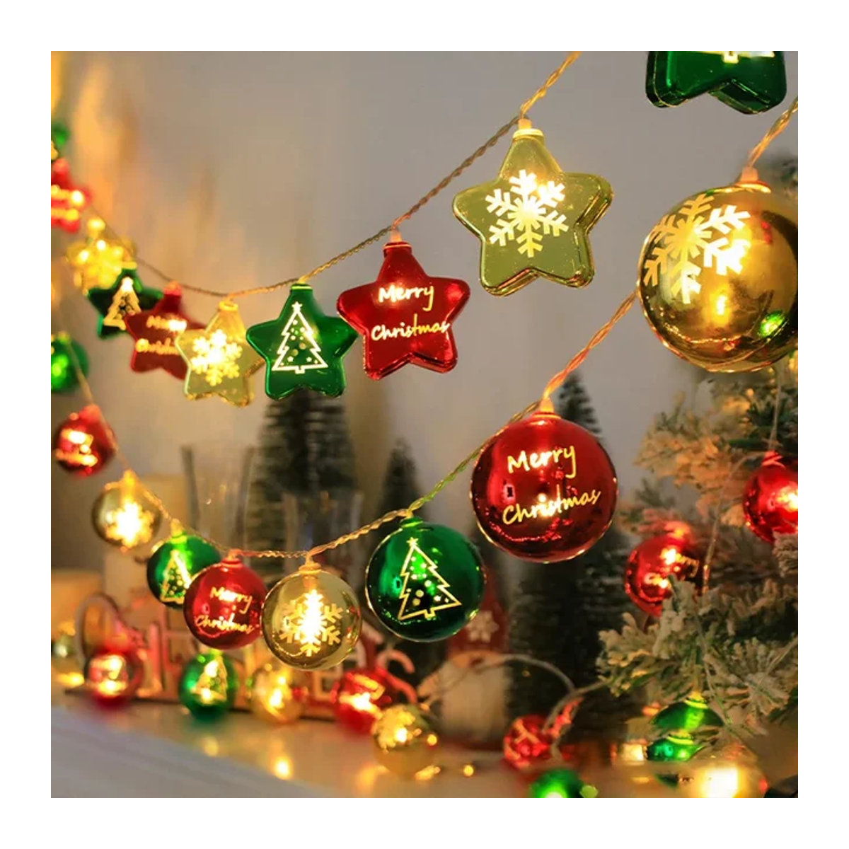 Batteriebetriebene Weihnachts-Lichterkette mit Weihnachtskugeln und Sternen als dekorative Girlande für deinen Weihnachtsbaum und dein Zuhause - Bild 1