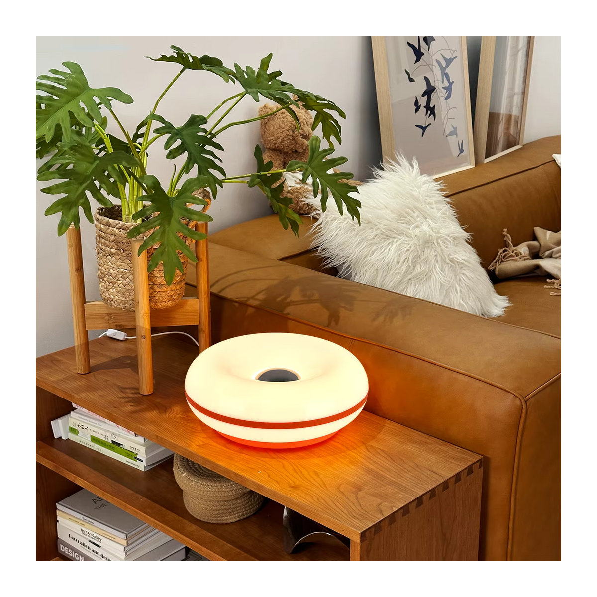Bauhaus Tischlampe in Gelb, minimalistisches Design aus Kunststoff für Schlafzimmer und Wohnzimmer - Bild 5