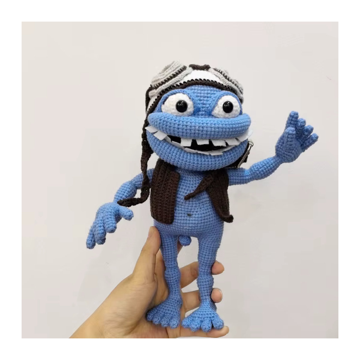 BBYP Häkelpuppe Verrückter Frosch in Blau als Textil-Deko für Kinder - Bild 2