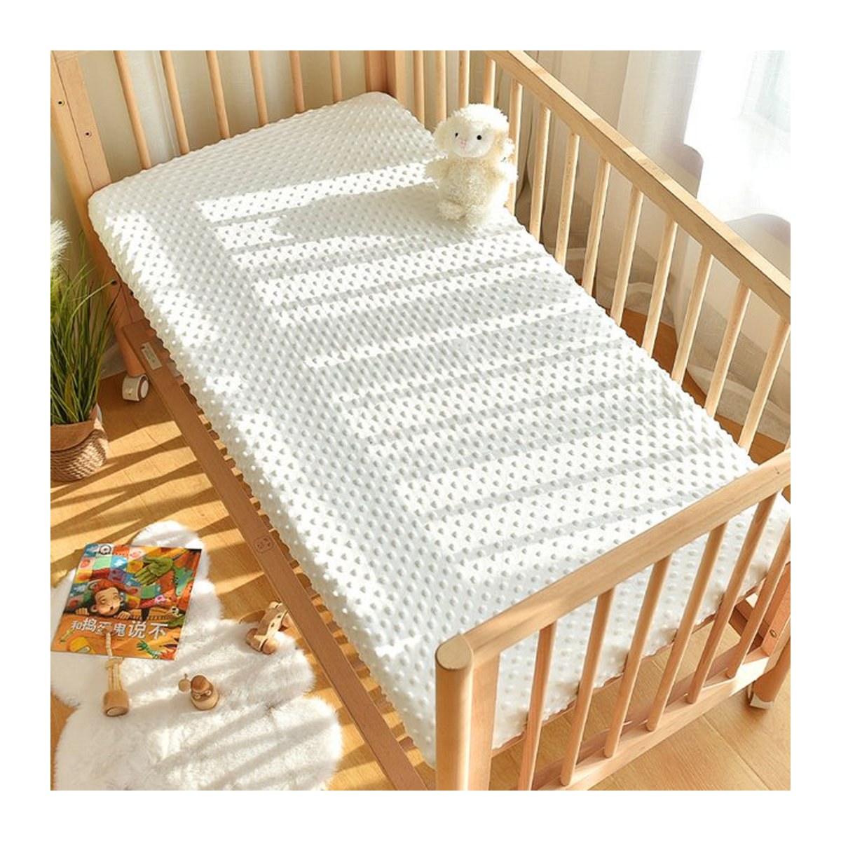 Beanie Samt Baby Matratzenbezug für Neugeborene und Kinder in Weiß mit Wärmefunktion - Bild 1