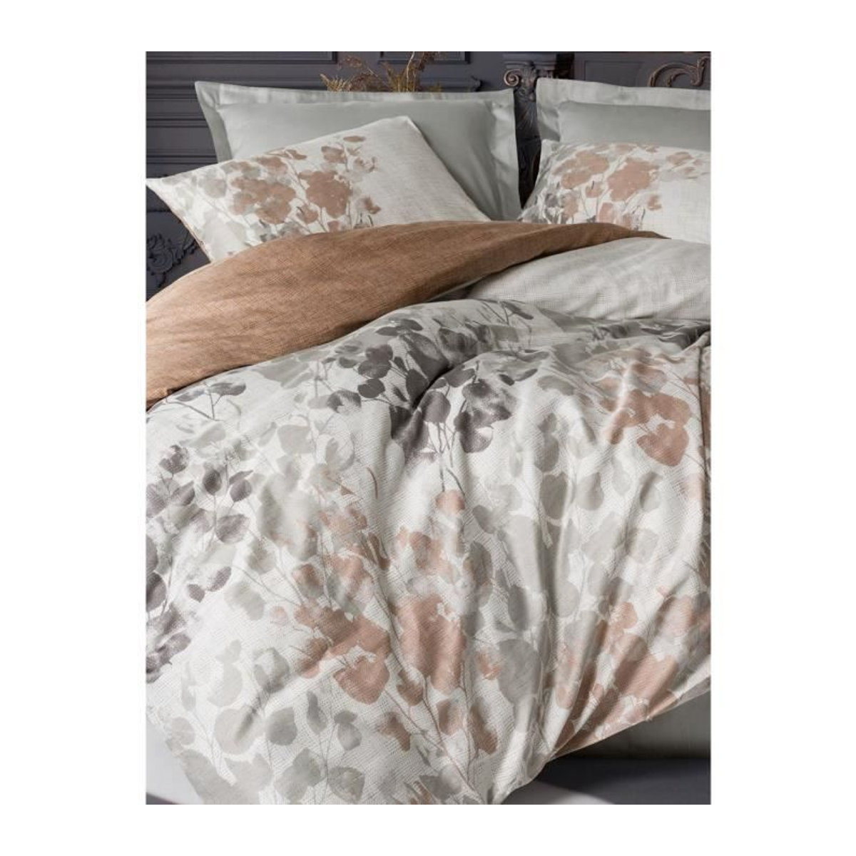 Bettwäsche-Set aus 100% Baumwolle satiniert in Grau, bestehend aus 1 Bettbezug (Breite: 220 cm, Höhe: 240 cm) und 2 Kissenbezügen (Breite: 60 cm, Höhe: 60 cm) - Bild 2