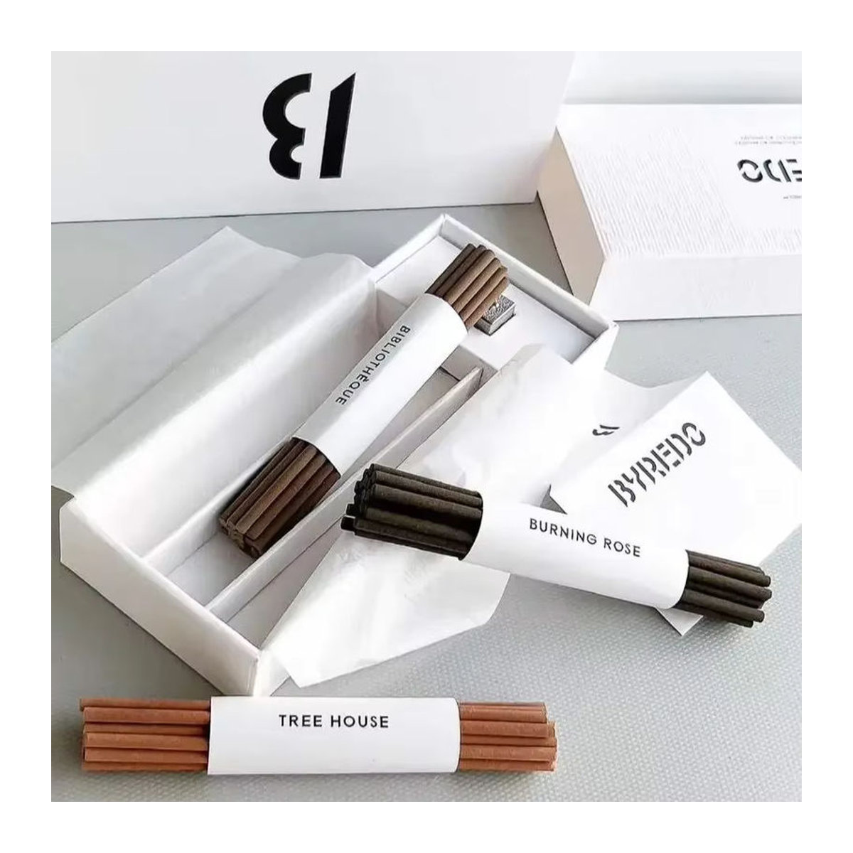 Byredo Räucherstäbchen Geschenkset Trois Encens mit 60 Stück in Mehrfarbig - Bild 2