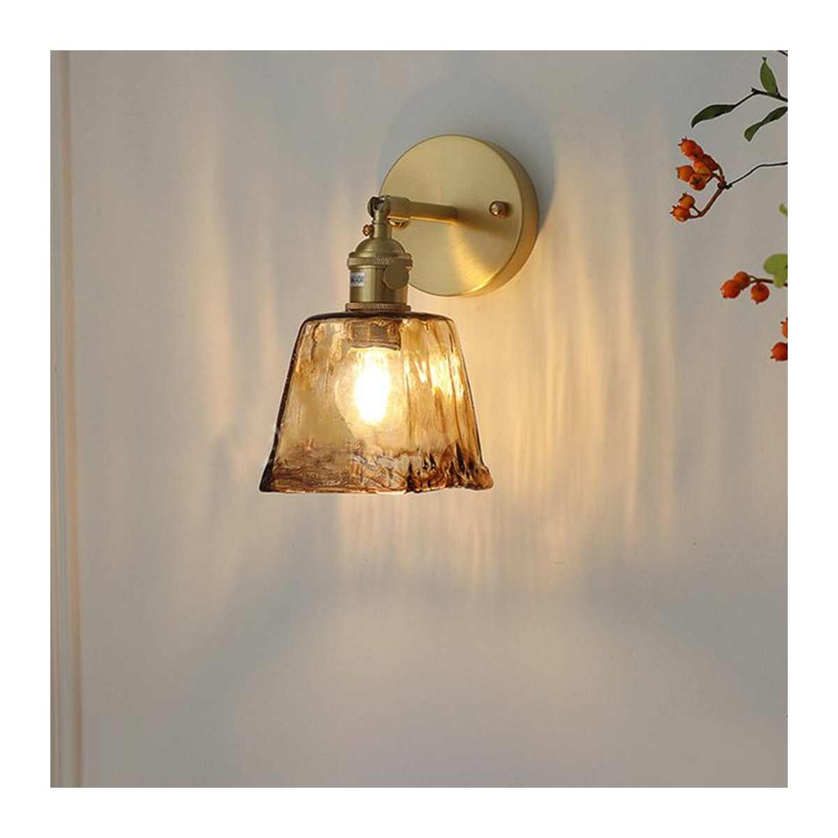 Ceropegia Wandleuchte im Retro-Design aus Messing und Glas für Schlafzimmer und Bar - Bild 1