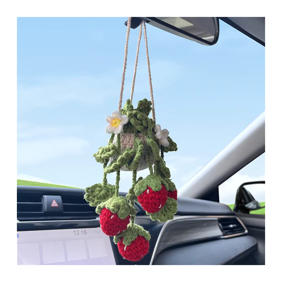 CHEGES Hängender Erdbeere Häkelkorb als Auto Ornament im Bohemian Stil, mehrfarbig - Bild 6