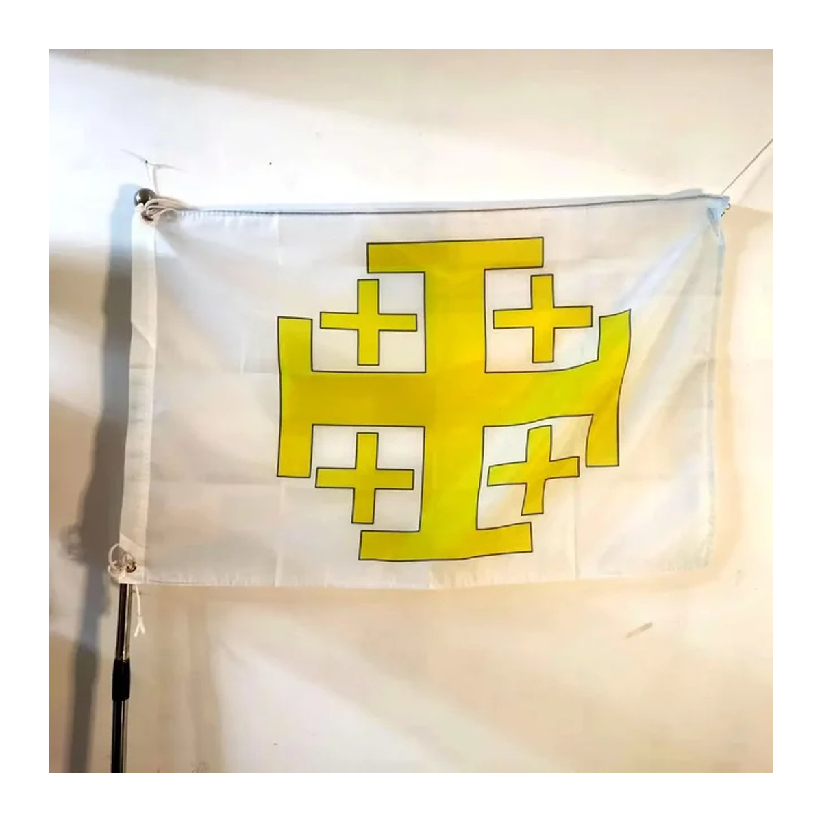 Christliches Jerusalem-Kreuz Banner aus Textil in Weiß, B: 150 cm, H: 90 cm - Bild 1