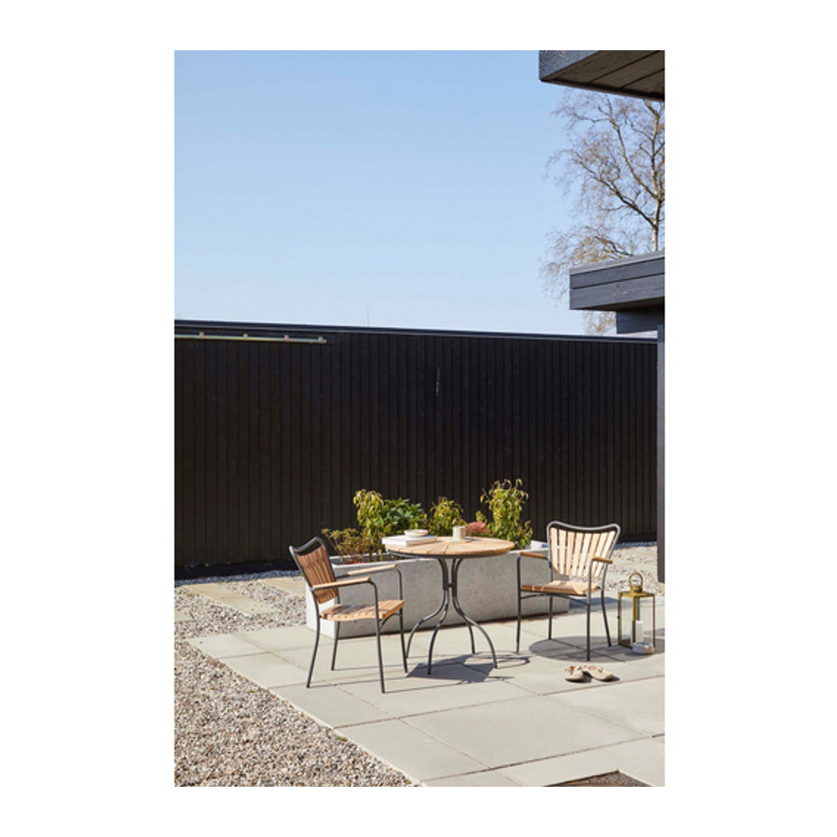 Cinas Balkonset Ellen in Grau und Anthrazit mit Tisch und 2 Stühlen, Modernes Design aus Metall und Holz, Tisch H: 73 cm, Ø: 80 cm, Stühle B: 59 cm, H: 72 cm, T: 57 cm - Bild 2