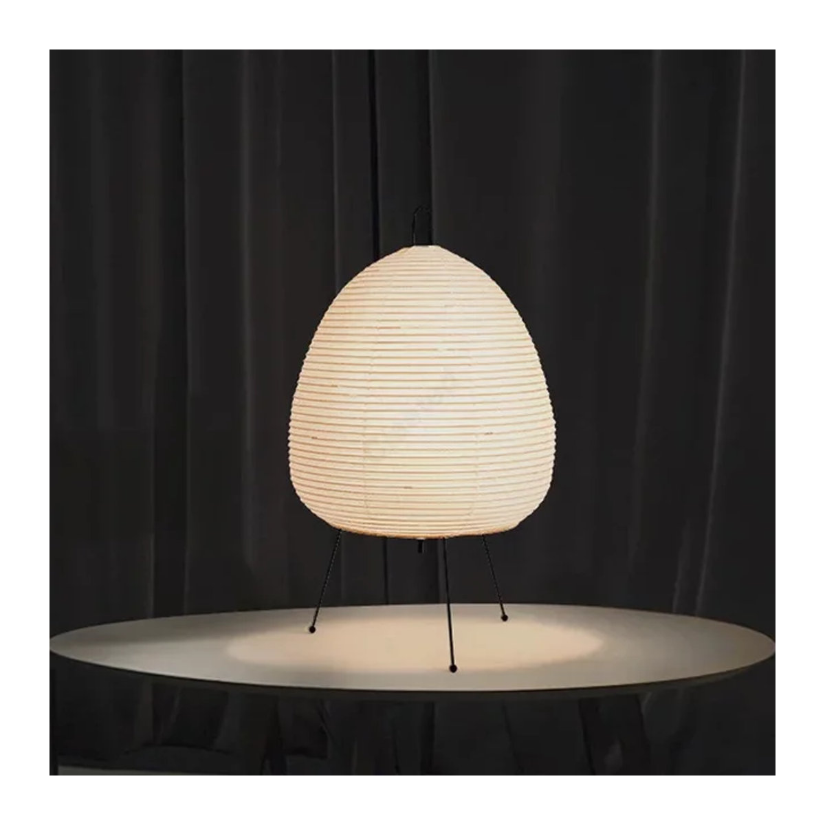 Claeted Akari Noguchi Yong Tischlampe aus Reispapier in Beige im minimalistischen japanischen Design - Bild 1