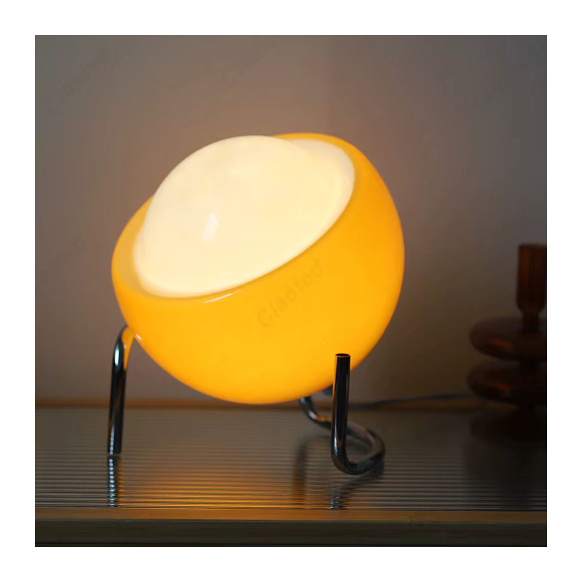 Claeted Retro LED Nachtlicht aus Glas in Orange für Schlafzimmer und Wohnzimmer - Bild 5