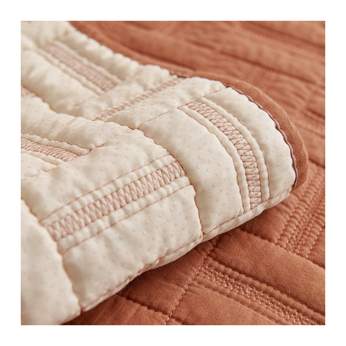 Cotton McCain Gestepptes Baumwoll-Sofakissen mit Bezug, B/B/H: 70 x 70 cm - Bild 2