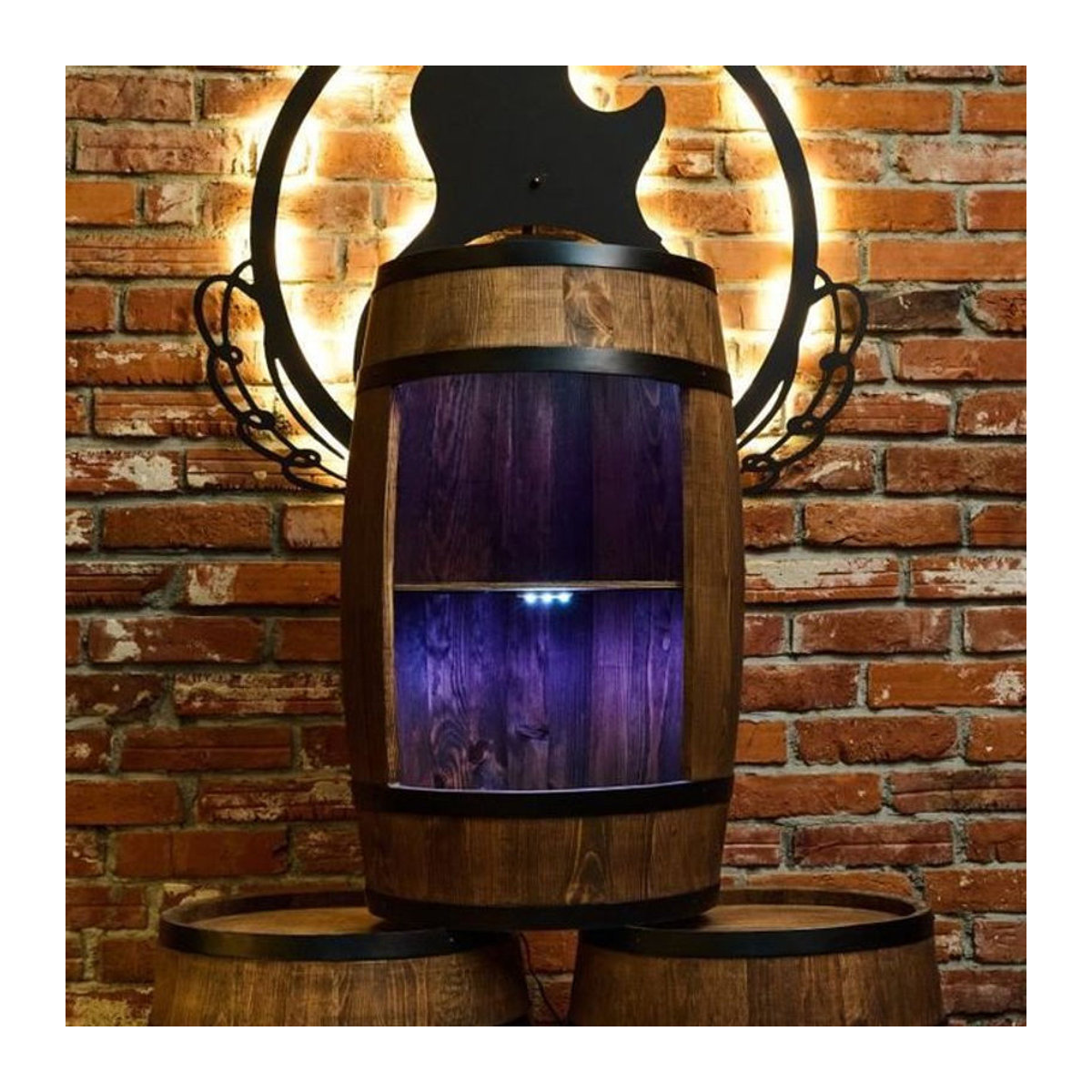 Creative Cooper Weinregal aus Holzfass im Industrial Design mit LED und Fernbedienung, Nussbaum Braun - Bild 1