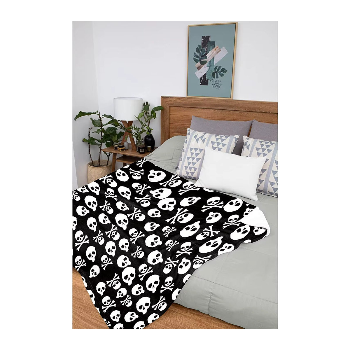 Cryfox Halloween Decke mit Schädel- und Knochenmuster aus Fleece in Schwarz - Bild 4