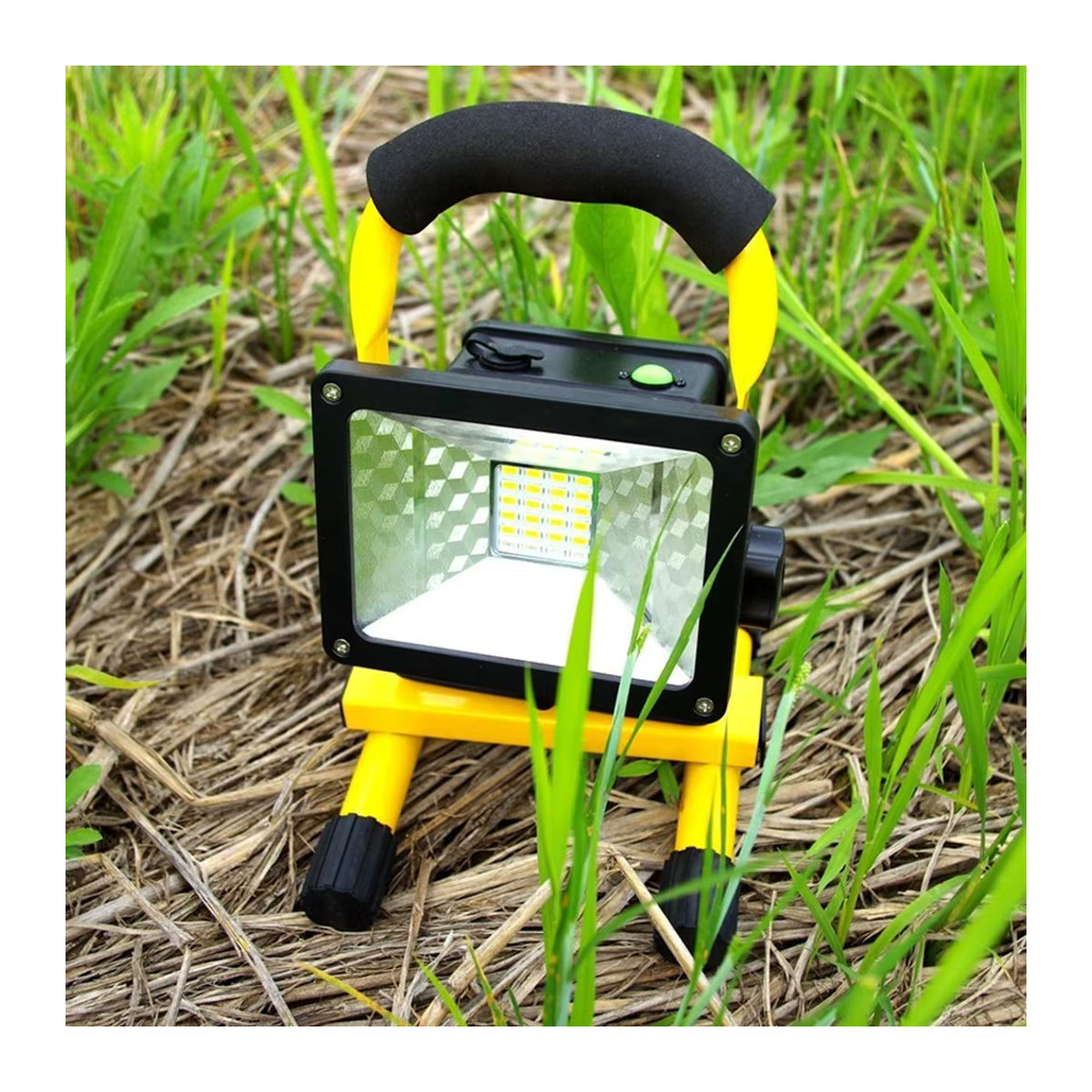 DBF Tragbares wiederaufladbares LED-Flutlicht mit 30 W, wasserdichter batteriebetriebener Suchscheinwerfer und Outdoor-Arbeitslampe für Camping - Bild 5