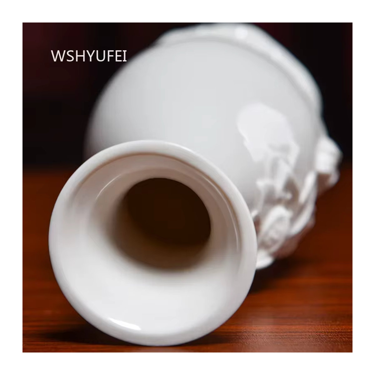 Dehua Porzellan Vase mit handgemachter Blumenschnitzerei in Weiß, moderne bauchige Dekoration für Schnittblumen - Bild 3