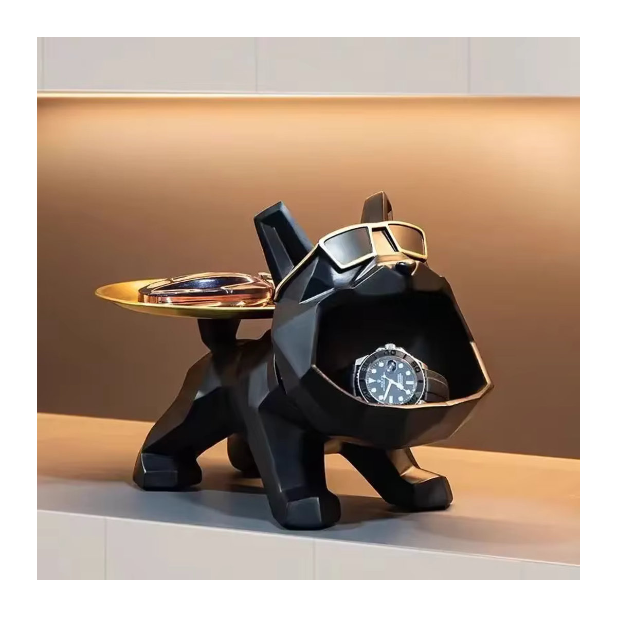Dekorative Bulldogge als Hund-Butler mit Tablett für Schlüssel und Schmuck, rote Tierfigur aus Harz - Bild 3