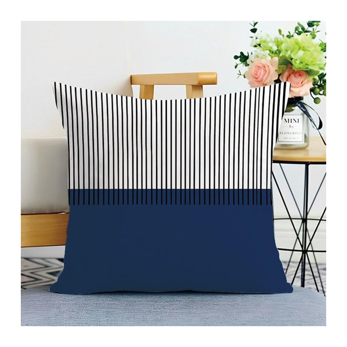 Dekorativer Kissenbezug Shunika Chen mit blauem geometrischem Liniendruck, quadratisch, B/B/H: 18 x 18 x 18 cm - Bild 1