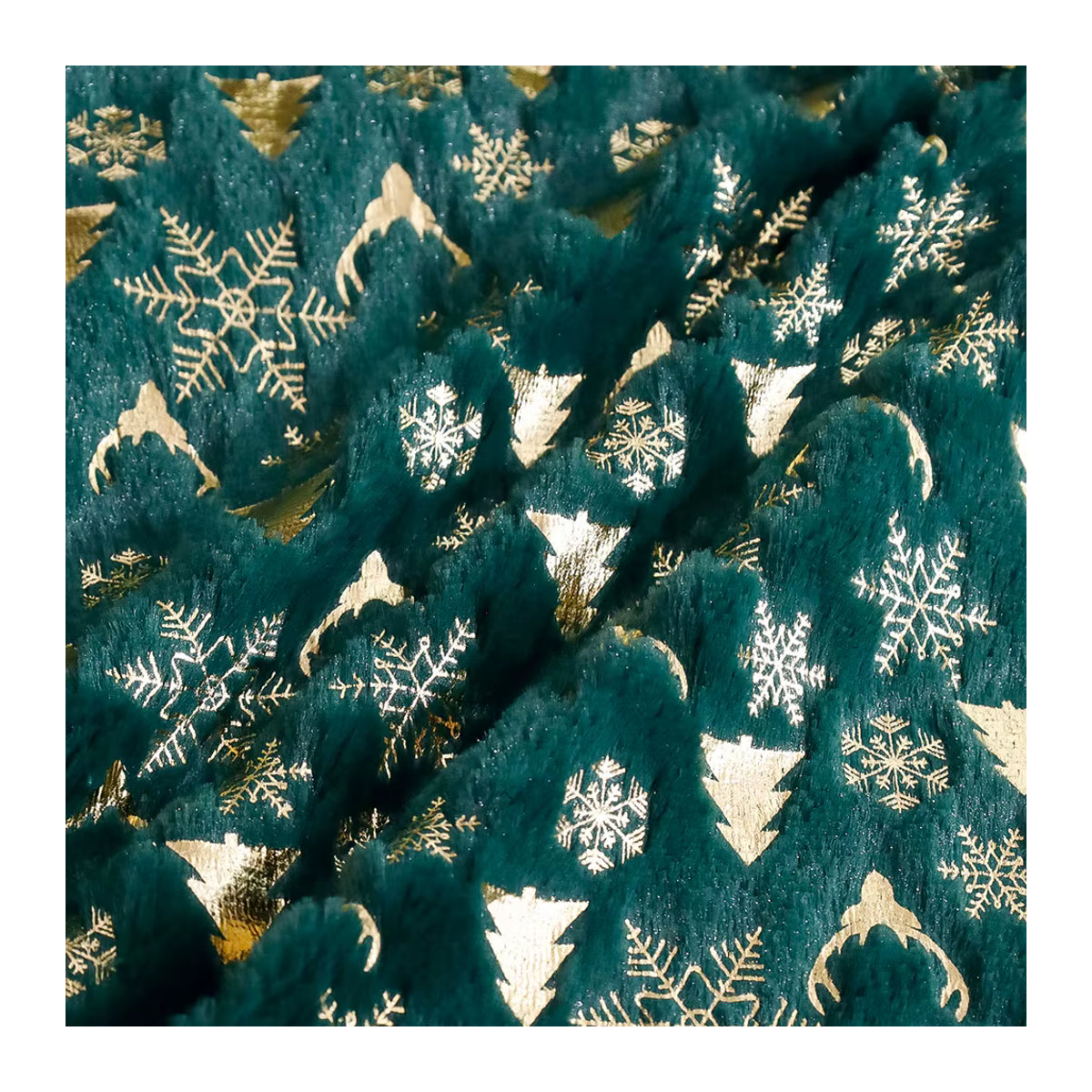 Dekorativer Kissenbezug von CANIRICA aus weichem Plüsch mit Weihnachtsbaum, Schneeflocken und Elch Motiv in Beige und Grün, B/T/H: 30 x 50 cm und 45 x 45 cm - Bild 2