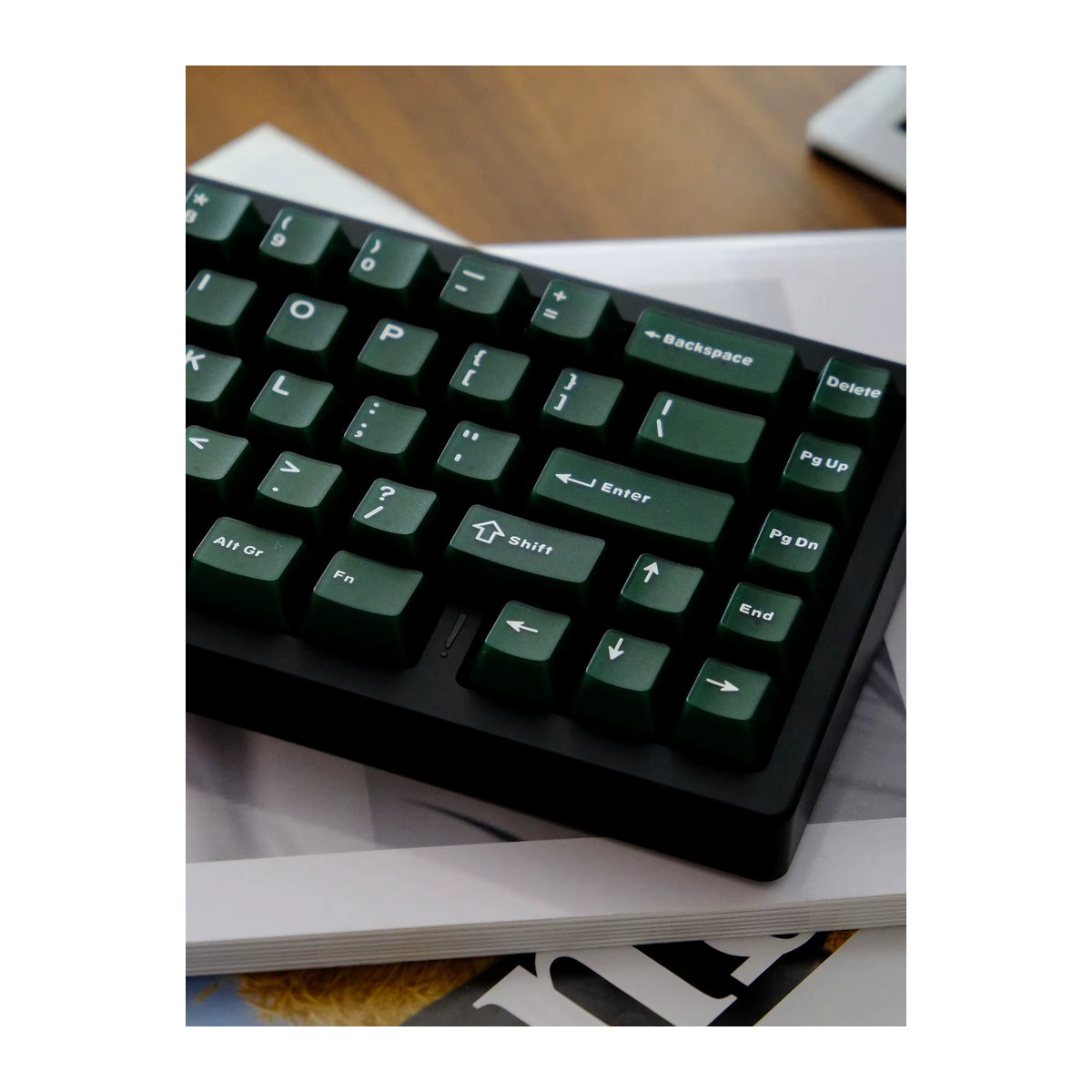 DIXSG 114-Tasten Tastenkappen Set in Smaragdgrün, halbtransparente Double Shot ABS Tastenkappen mit Kirschprofil für Gateron MX Switches - Bild 4